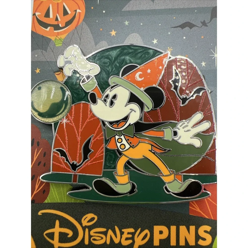 Disney Parks Mickey Mouse Halloween Pin 2025 (NEW IN‎ BAG)